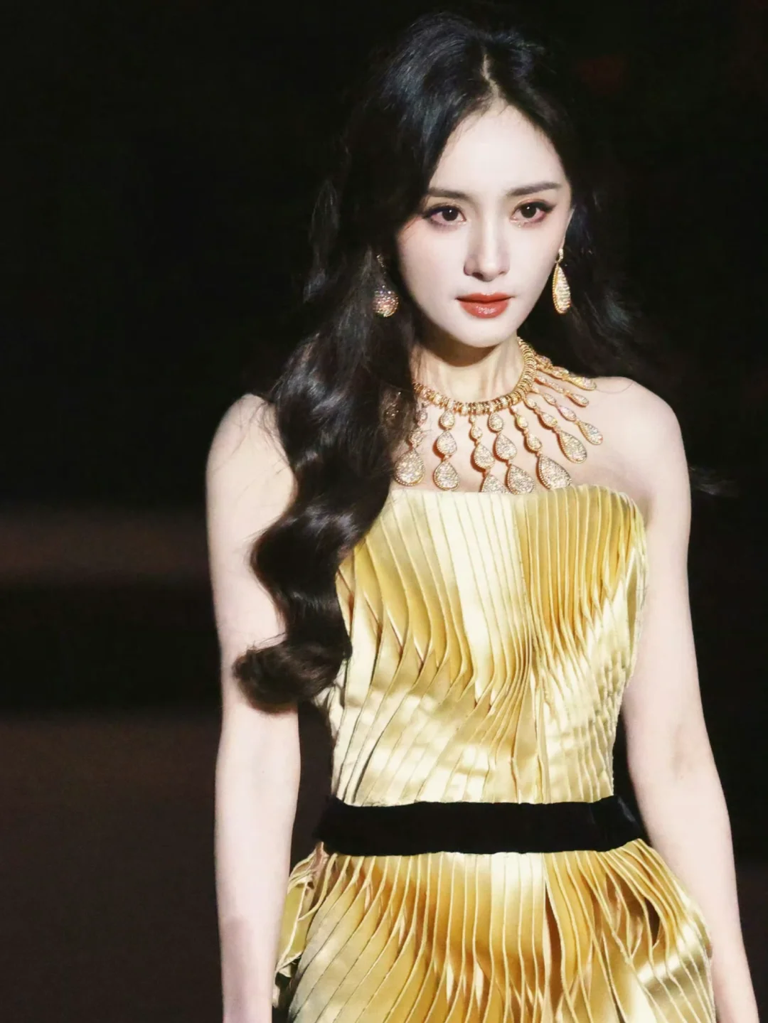 幂姐开场，权威两个字我说累了