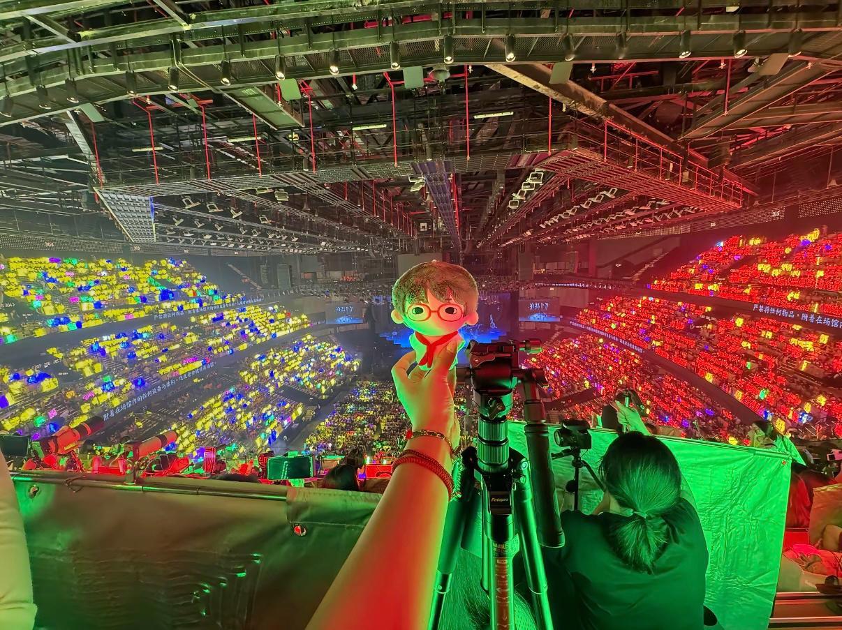 我是课代饼，我作证现场只有红海和袅渍 