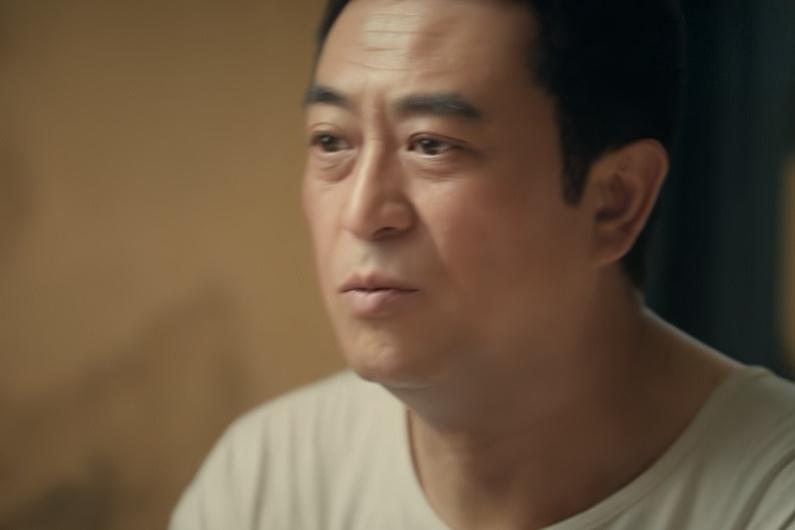 青娥哭着求宋师别撵她走，说伙房才是她的家。
你听听这话。一个女孩子，放着学员班不
