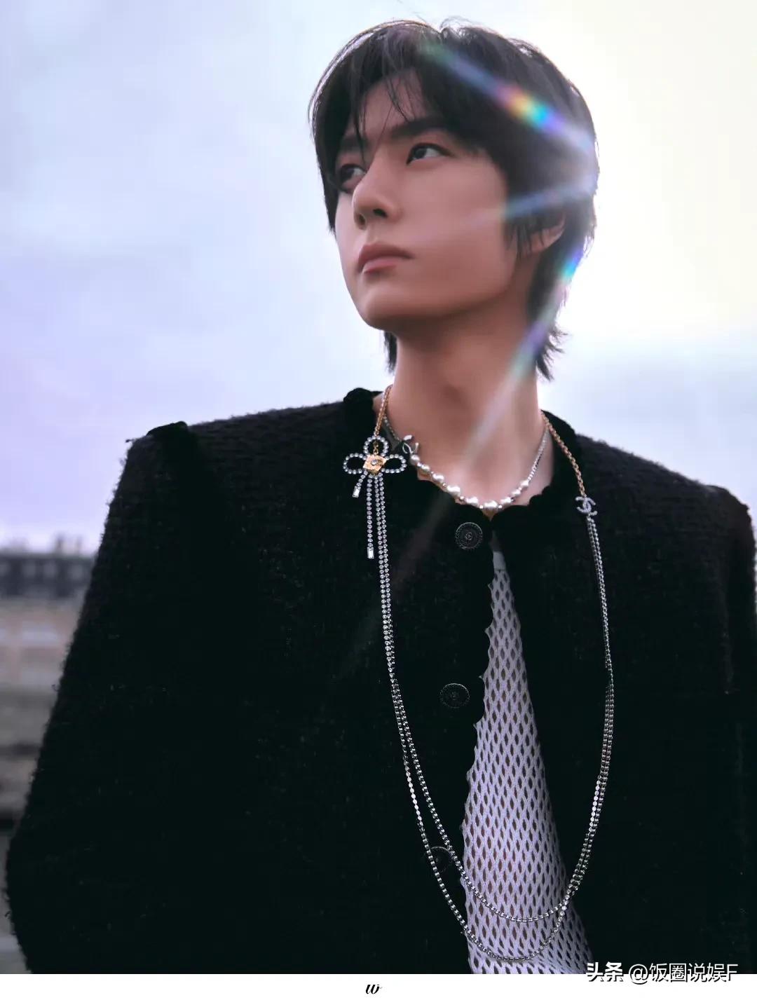 最近梁朝伟一句话把王一博送上热搜！他说：“别看他平时闷声不响，其实比谁都会混娱乐