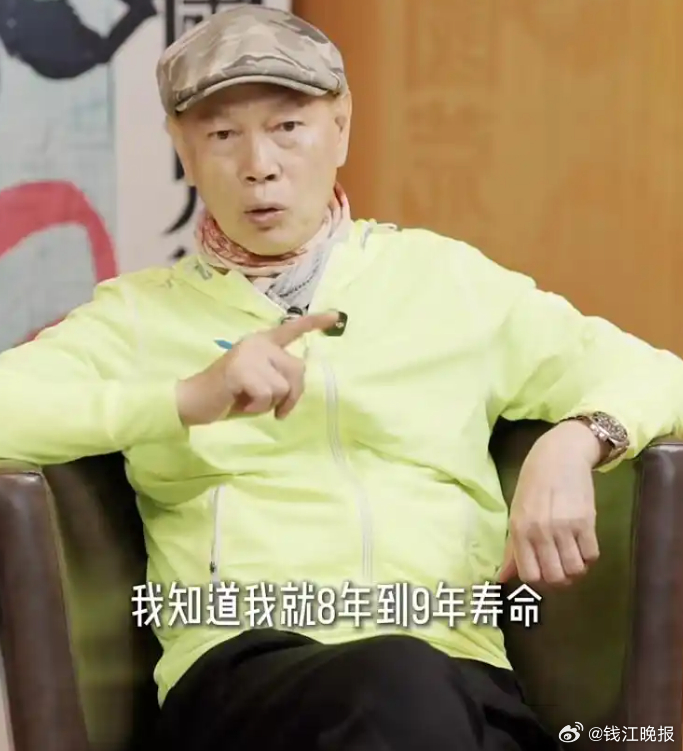 【#罗家英自曝注射女性荷尔蒙#，原因让人心碎】今年5月，香港资深演员罗家英在接受