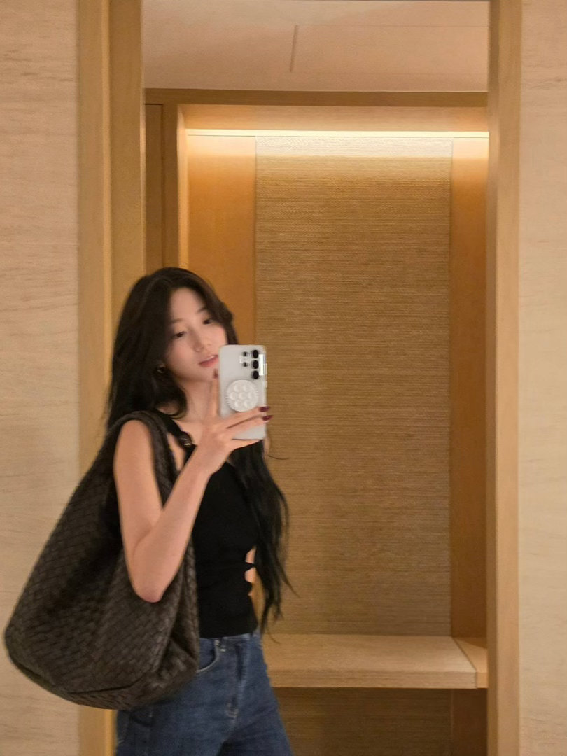 LESSERAFIM🦢中村一叶气质芭蕾 【IG】260719 中村一叶更新 