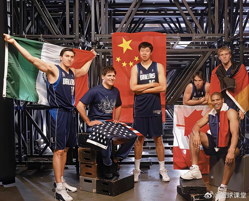 这张照片太让人无法释怀了！如果你完整了解过那段故事，王治郅的成就真不是止于现在这