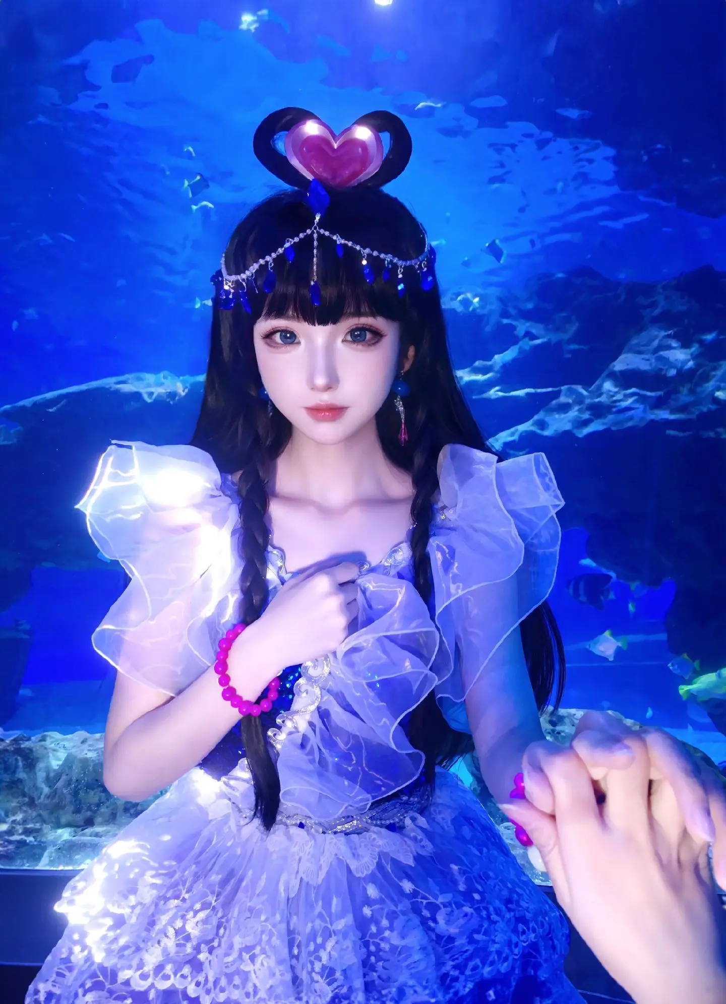 『王默』。后划选择你要穿戴的皮肤  