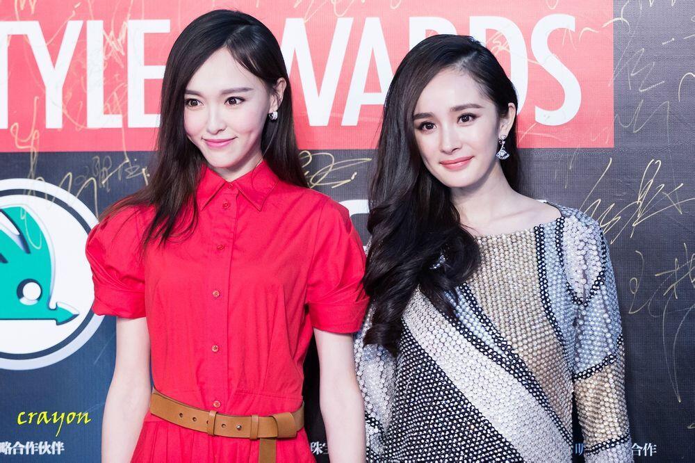 曝江山大同剧组撤杨幂应援物料粉丝说剧组为了照顾中年男人疑似刘学义正在维权，粉丝从