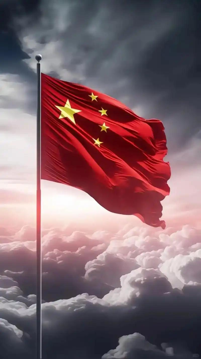 [月亮]如今的中国发展到如此强大的程度，实际上是一种反常现象。按照普通国家的发展