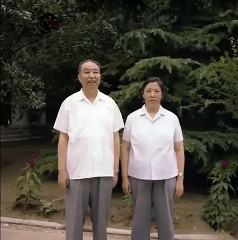 ＃红色文化＃
伟人风采欣赏：