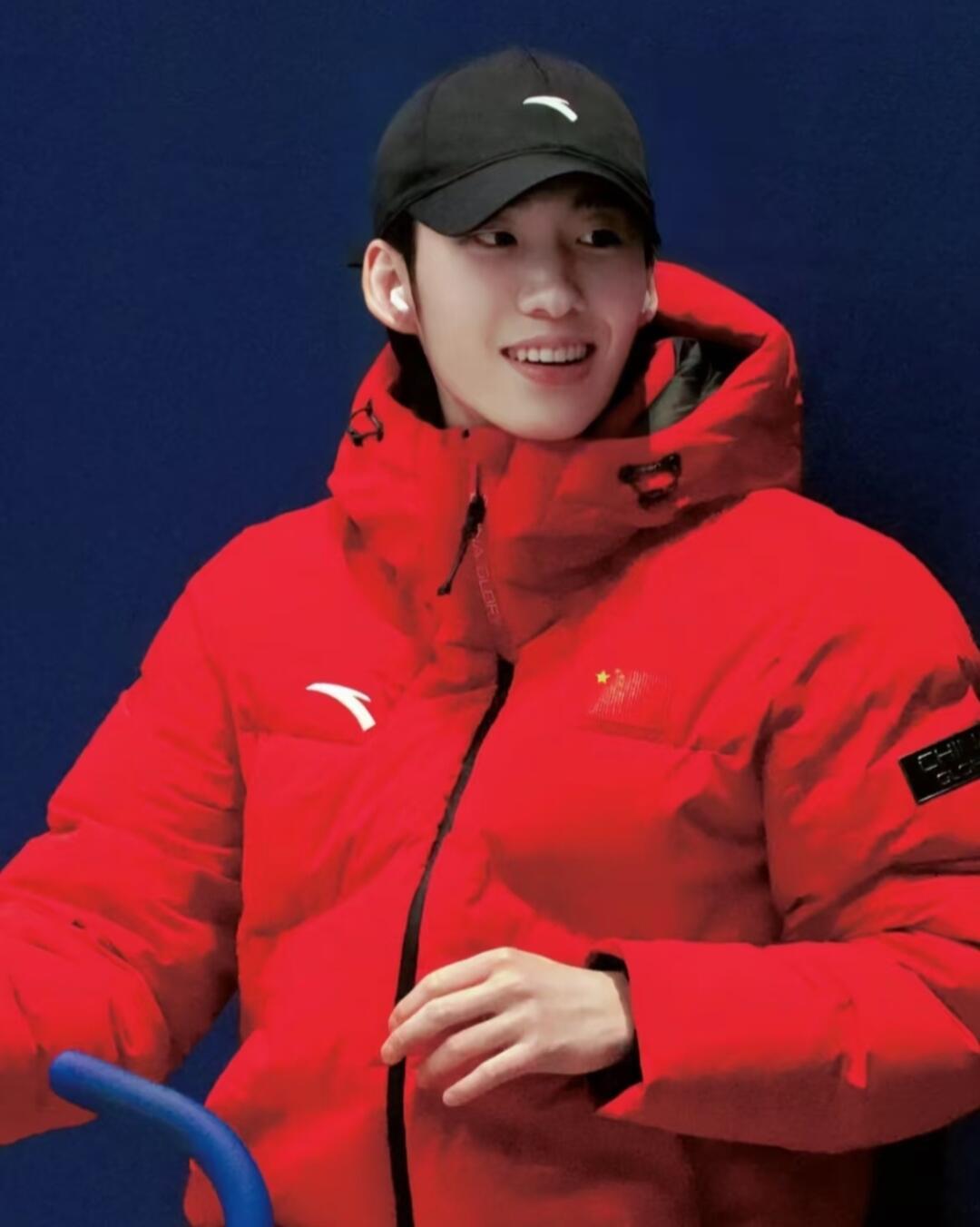 林孝埈再次道歉新的起点开始，我们四年后见胜利的秘诀是相信自己，我们永远相信你，希