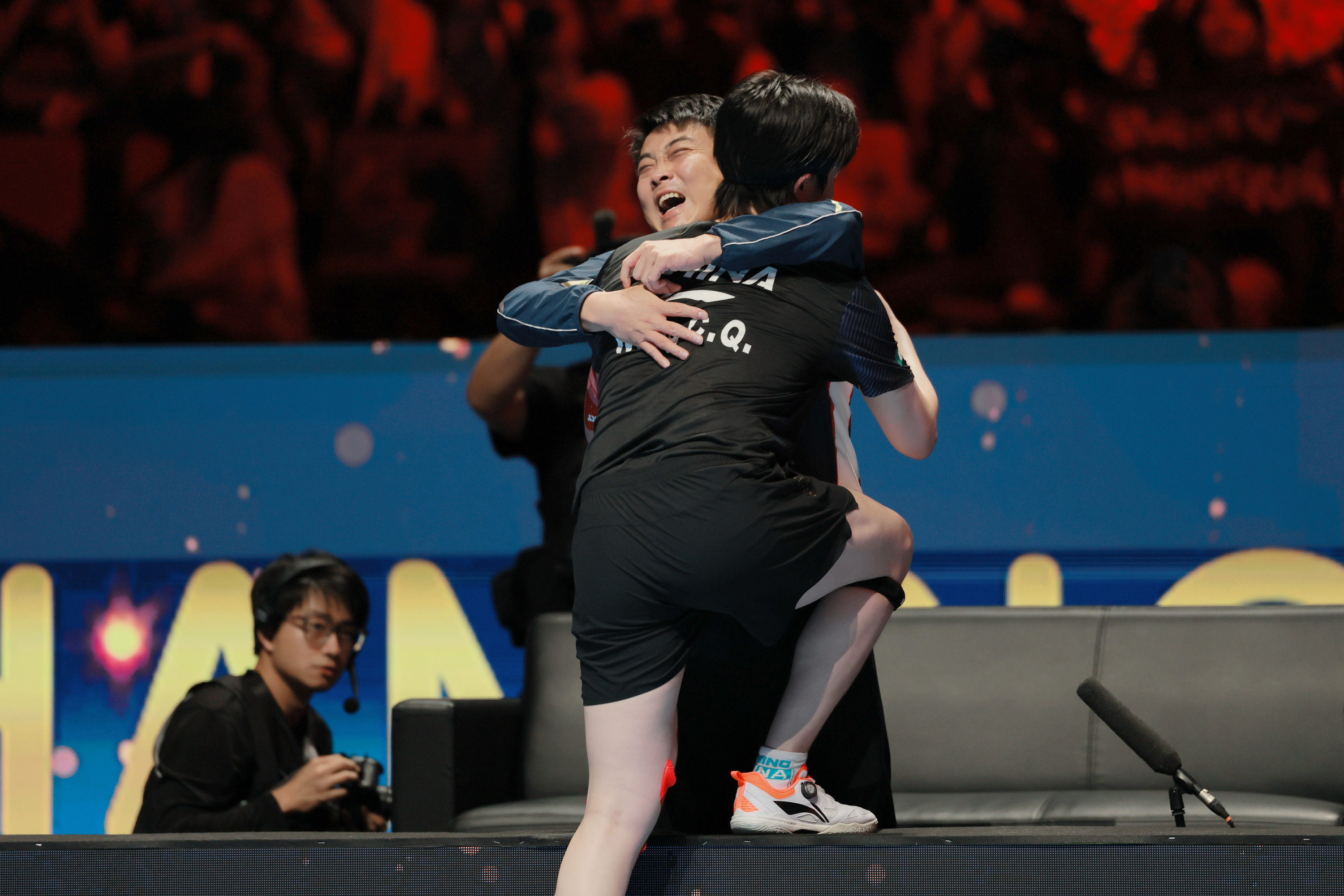 头头的😆和wh你拥有的还是太多了 