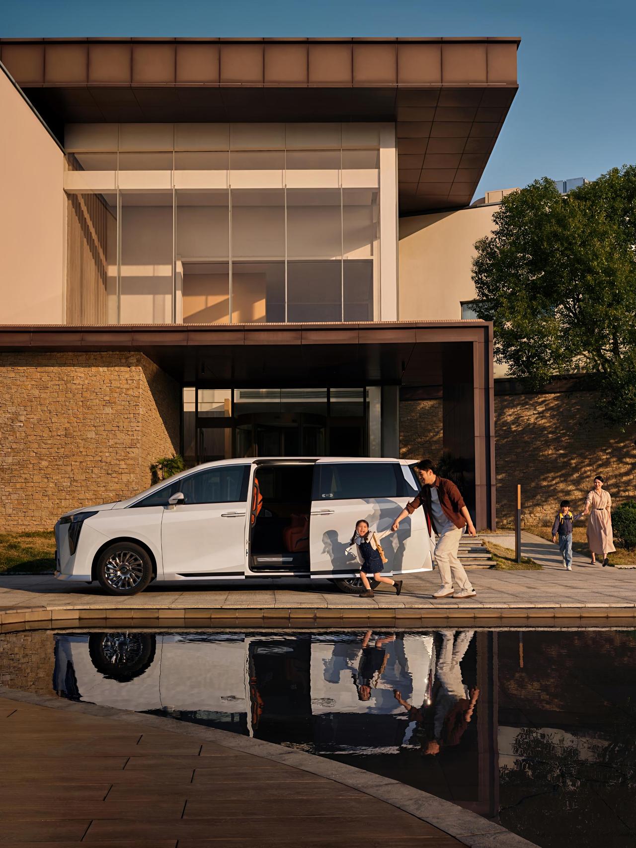 2026款传祺M8 HEV上市，80万用户认可的MPV，车友们看好吗？

传祺M