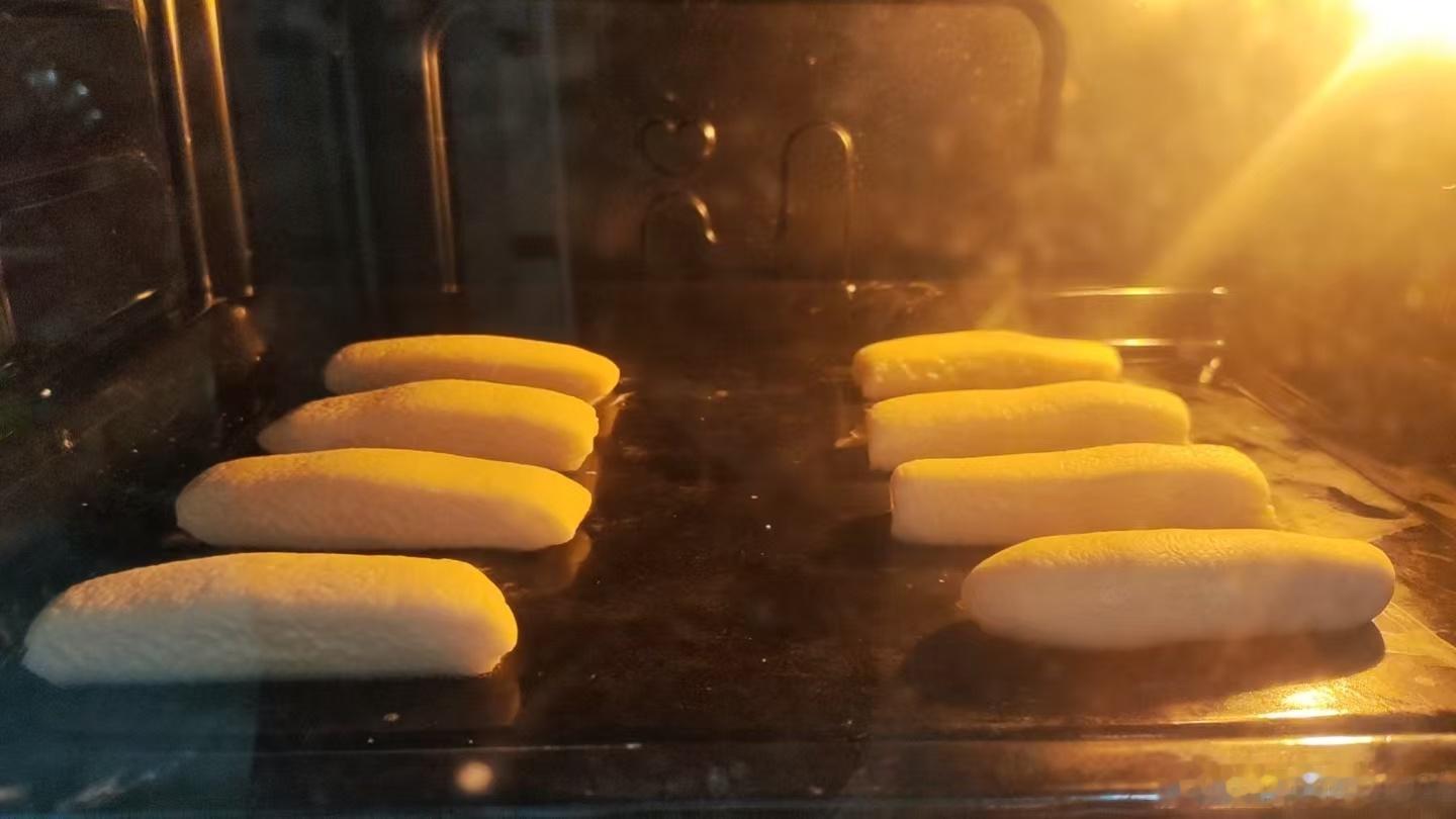 只会点外卖的那群人开始做辅食了