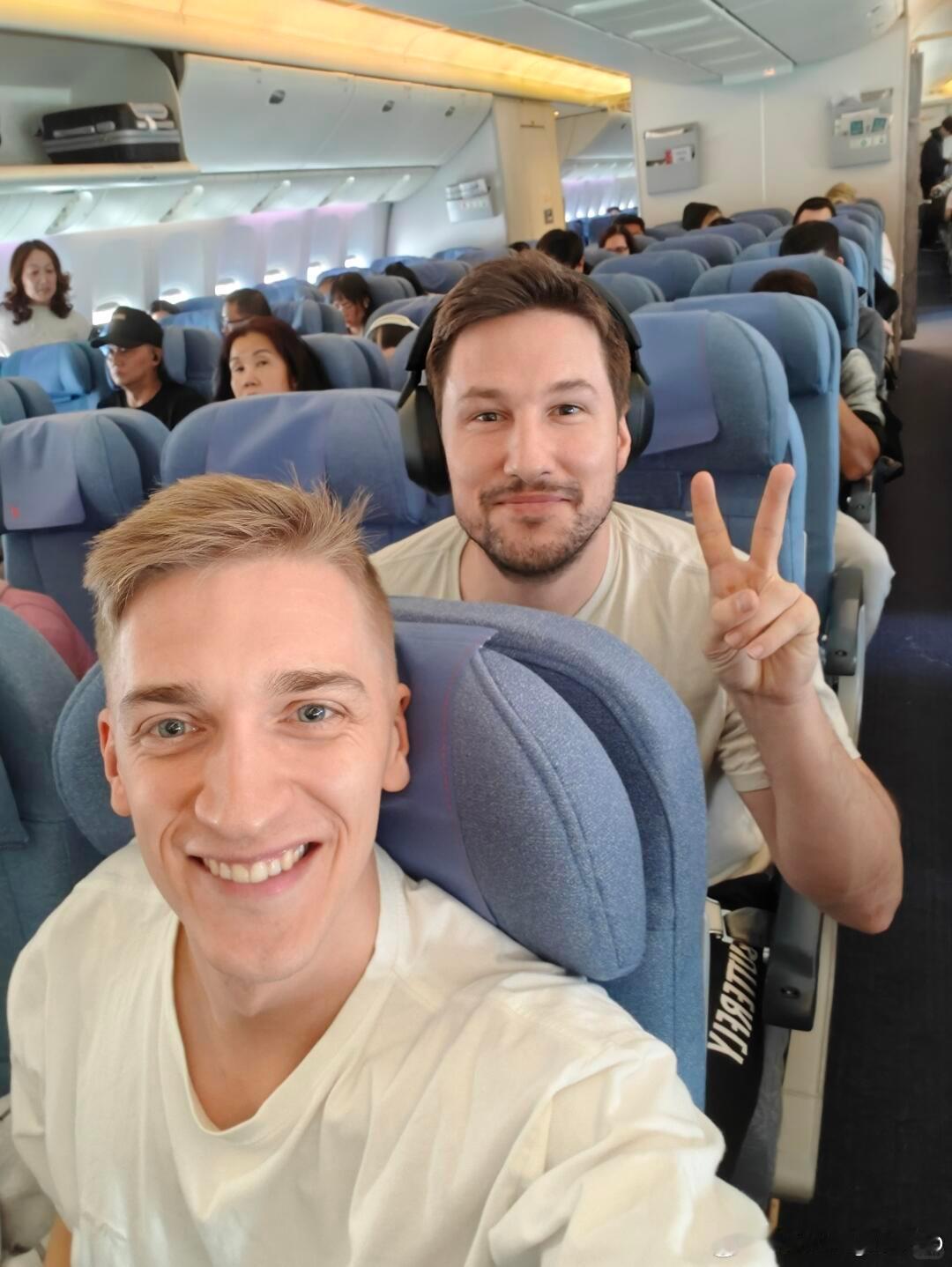 2025年成都混合团体世界杯 🇸🇪安东、卡尔森出发✈️ 