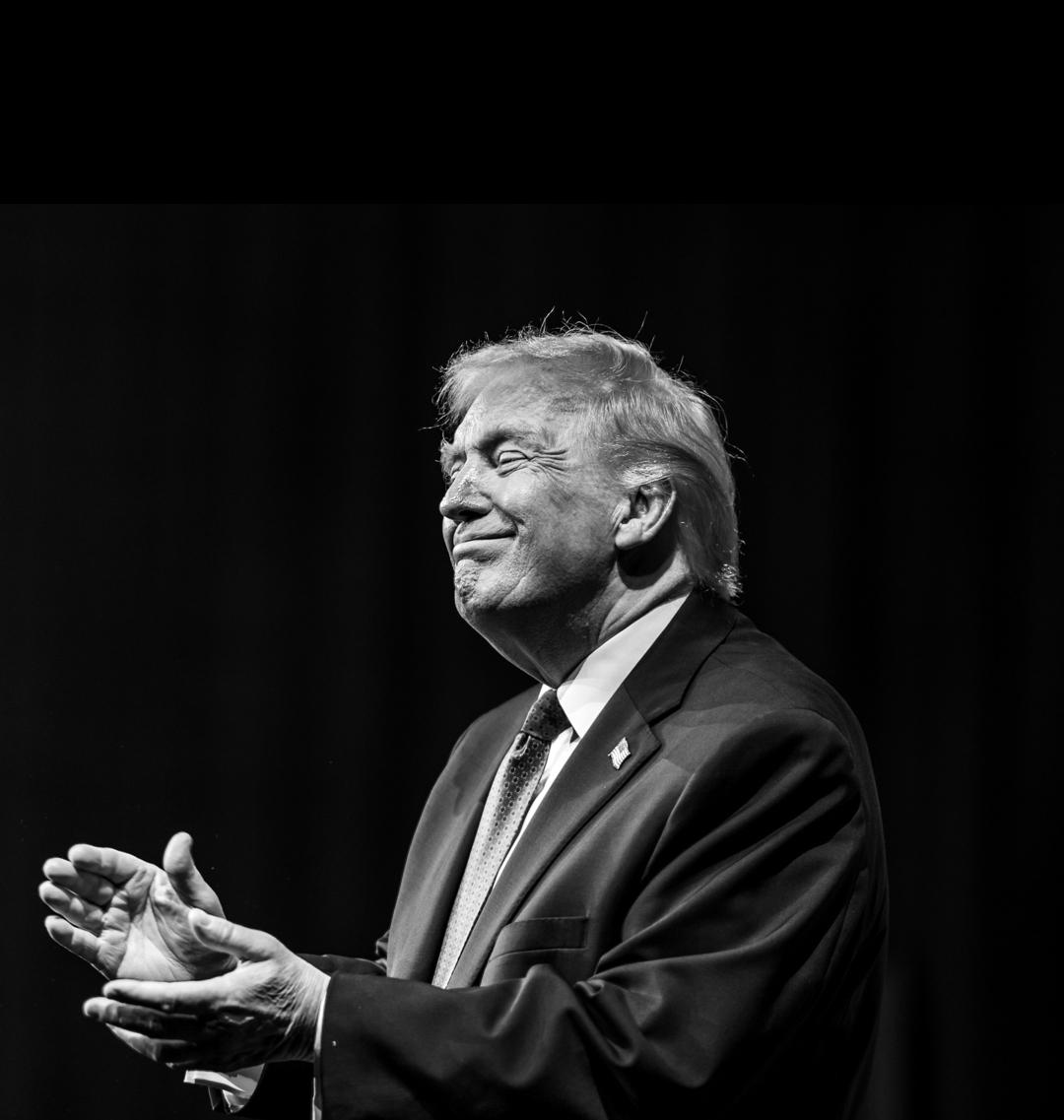 新闻快讯——美国军方高级官员已准备好在周三发动打击，但有顾问向总统警告，此举可能