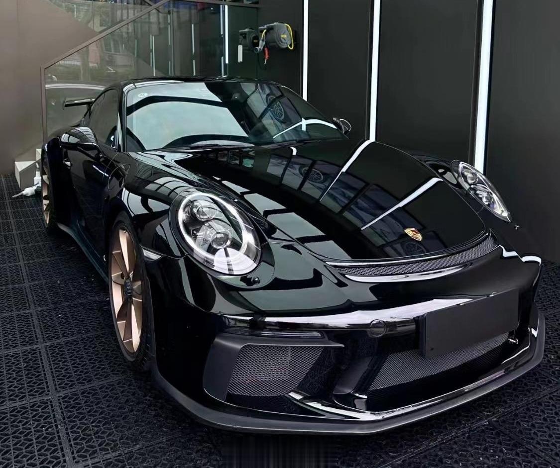 保时捷 911 GT3 极品二手车[酷][酷]带碳纤维桶椅 ，碳陶刹车和IPE中