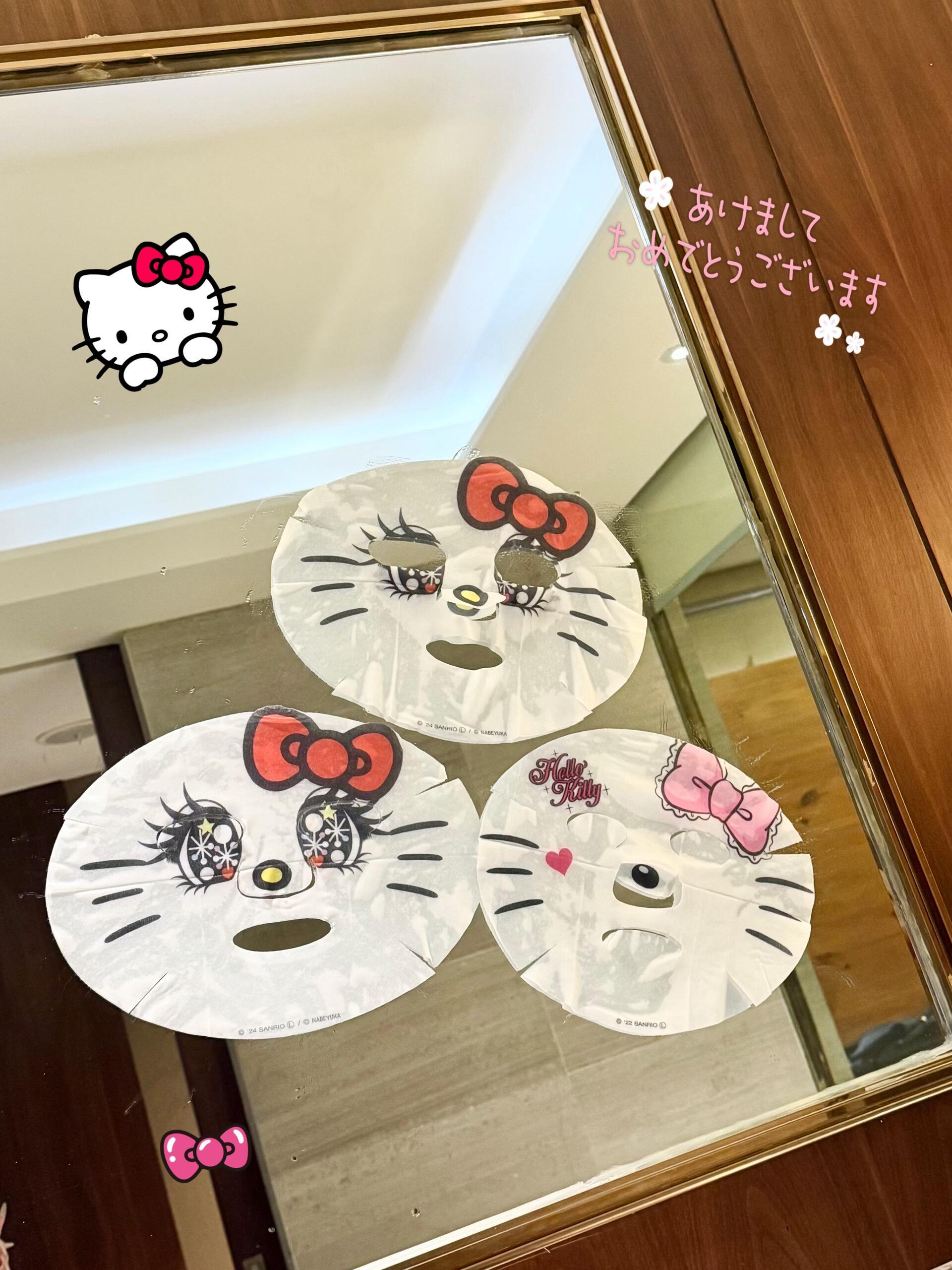 🎀 ꉂ ･ ･ ☆.ᐟ Hello Kitty‧₊˚也是贴上可爱的kitty面