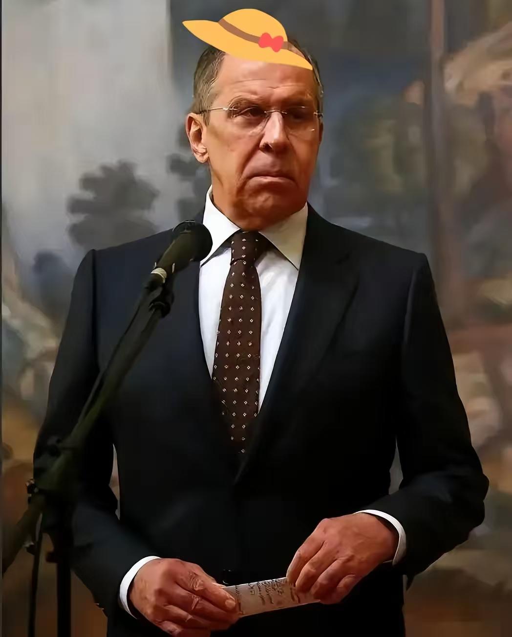 俄罗斯已决定向伊朗提供无人机、防卫装备、先进战机，美国对此表示强烈不赞同，但俄外