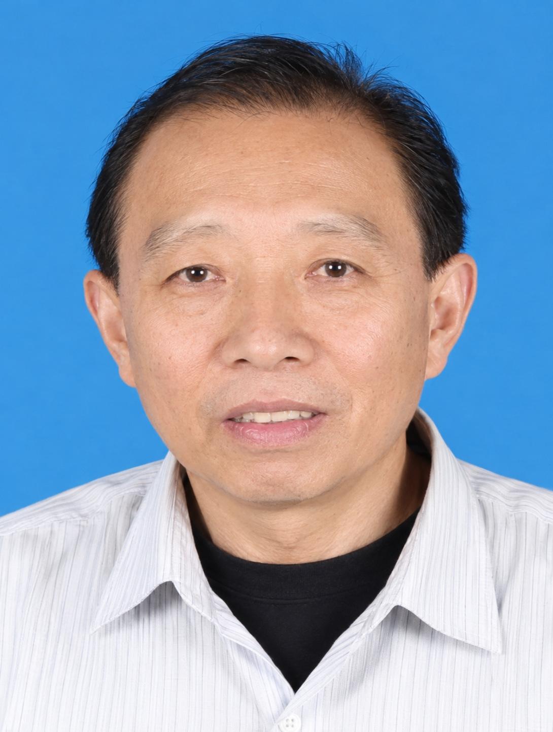 潘平福，男，1943年10月出生，中共党员，浙江省湖州市南浔区和孚镇荻港村“一元