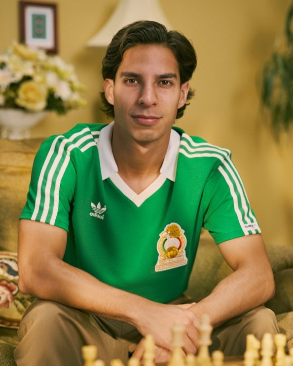 墨西哥装备年年上大分啊！阿迪达斯 贤聊球衣 球衣资讯