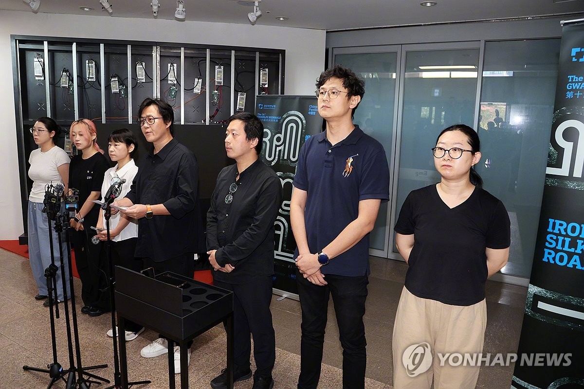 韩国光州双年展财团道歉，并喊话希望中方能参展据韩联社报道，光州双年展台湾地区展馆