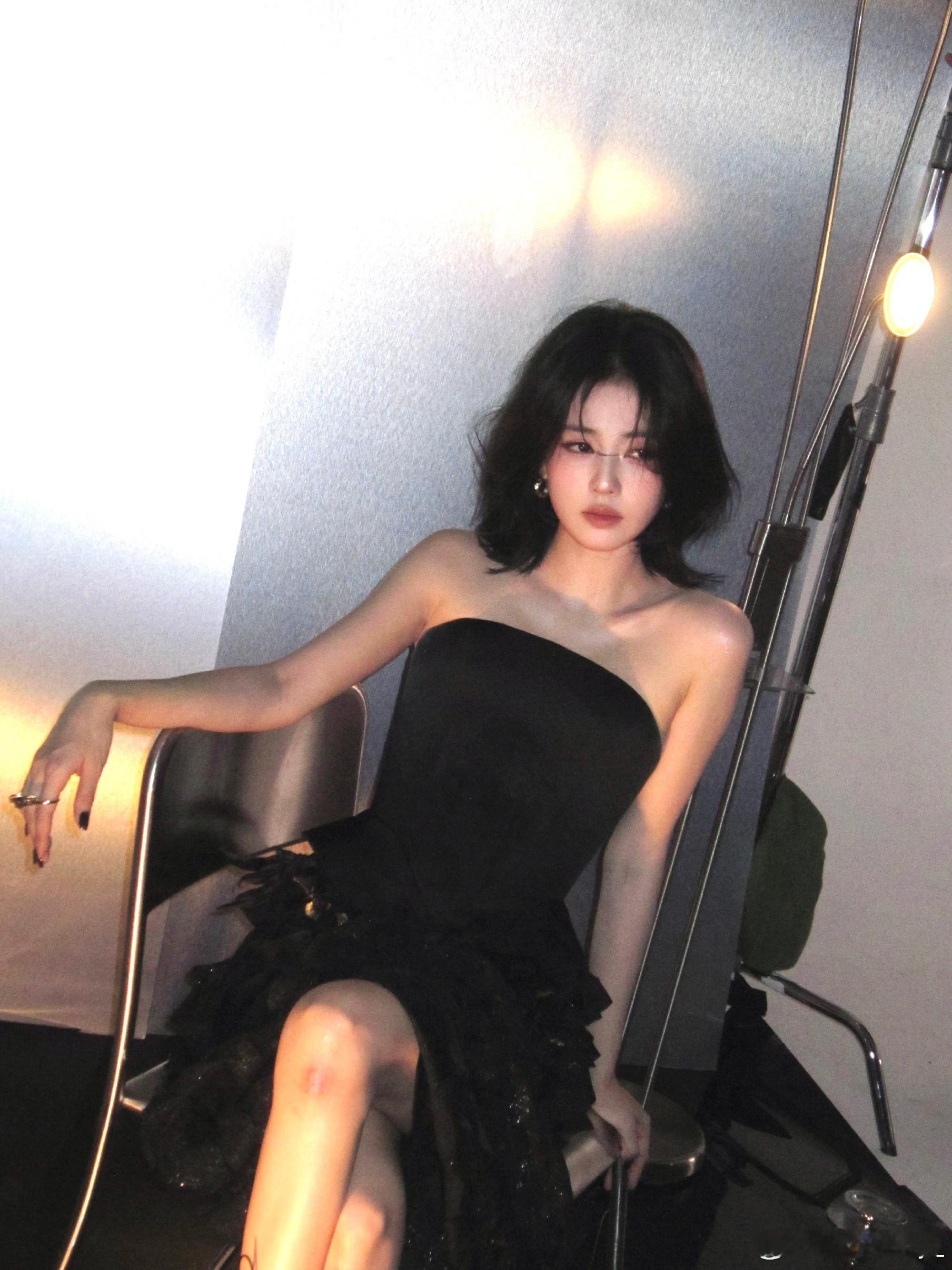 白鹿 🥀白鹿王韵娜 🥀白鹿开到荼蘼 |||˚˳꒦꒷🖤 ·˚ ☆ 💭˖꙳
