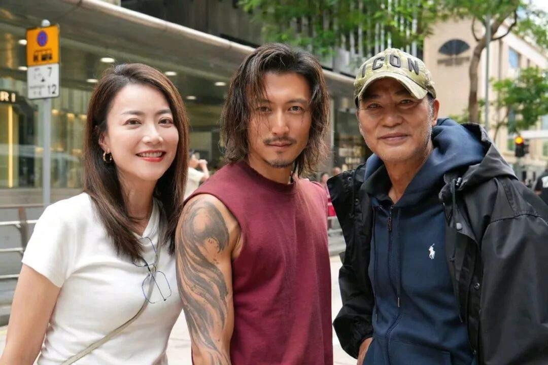 谢霆锋任达华我认识，另一位女神是谁？