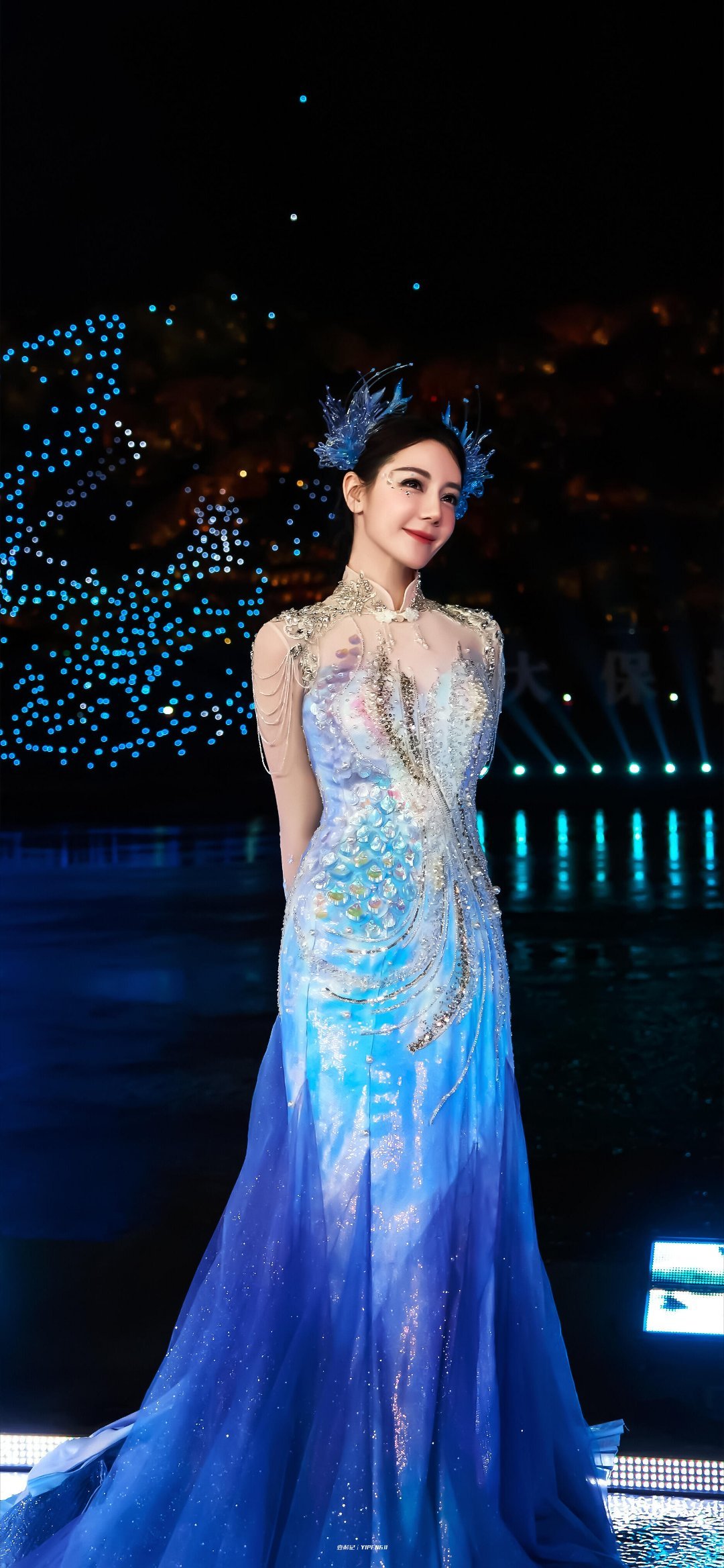 迪丽热巴邀你游宜宾宜宾的浪漫被迪丽热巴跳出来了谁还记得春晚里迪丽热巴在宜宾带来的