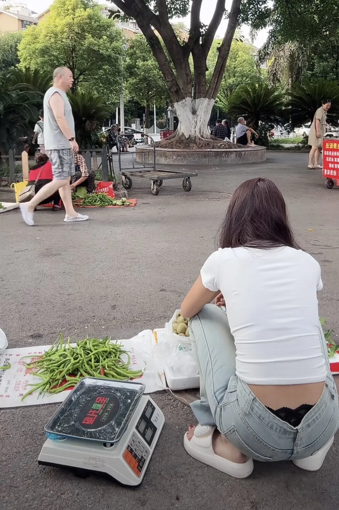 早市摆摊