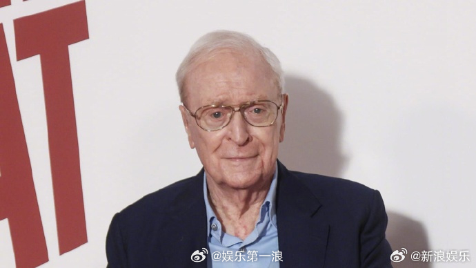 92岁迈克尔凯恩复出92岁正是闯的年纪 据外媒，于2023年宣布息影的迈克尔·凯