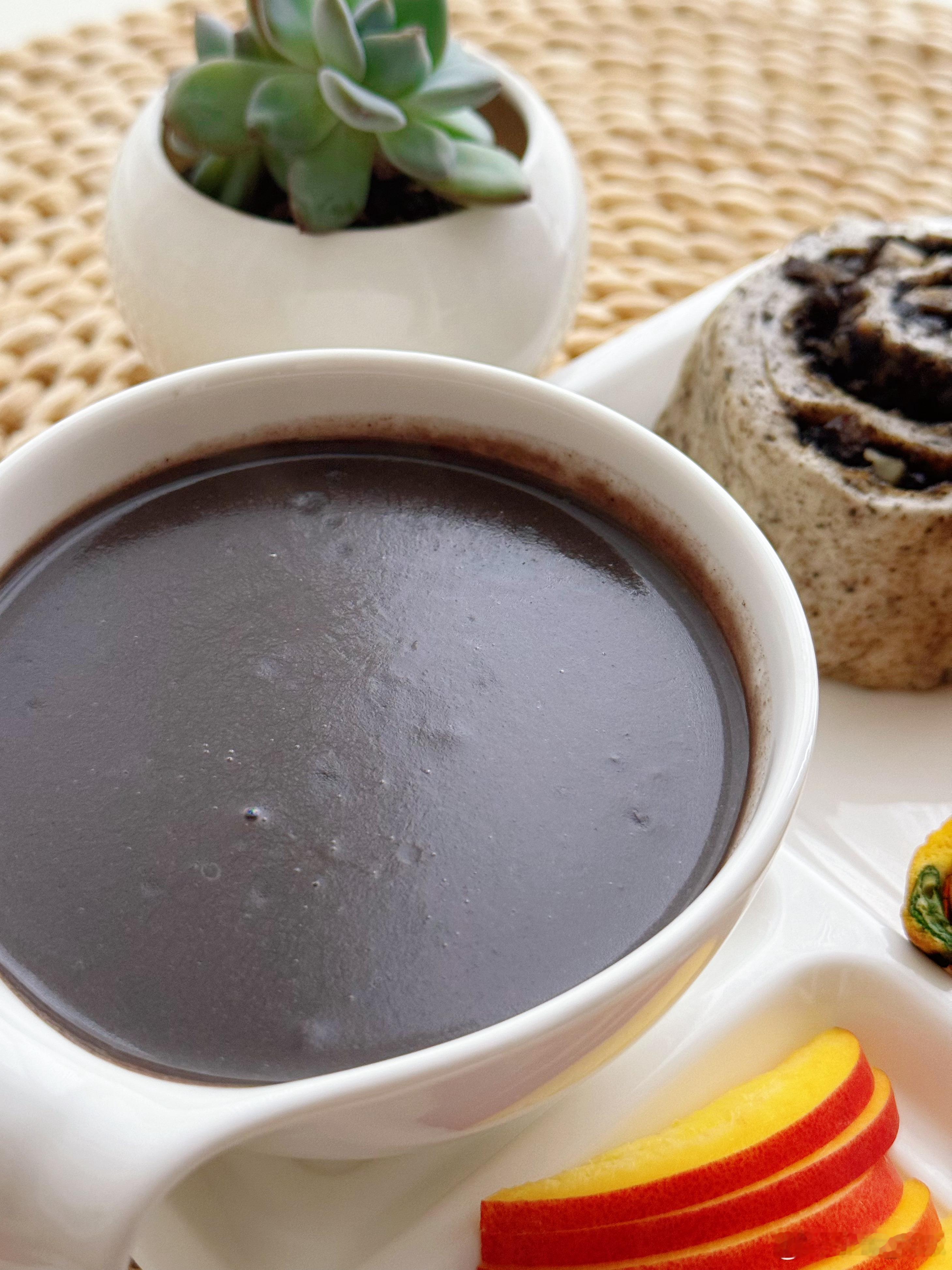 爱在每一餐你好我的小孩在微博过暑假 ୨୧•͈ᴗ•͈)◞︎ 🥣 ²⁰²⁶/₀₇.