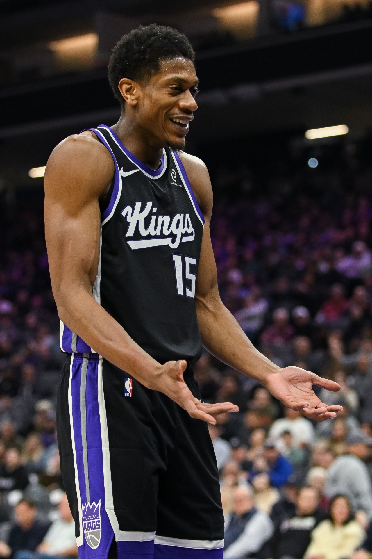 Haynes报道，国王前锋德安德烈·亨特将接受眼部手术，本赛季报销！ nba