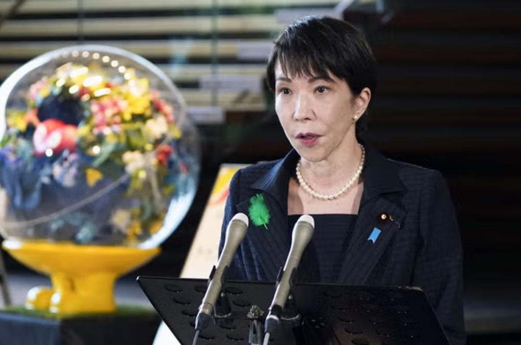 日本首相高市早苗正面临执政以来最严峻的危机。距离7月17日国会闭幕仅剩十天，核心
