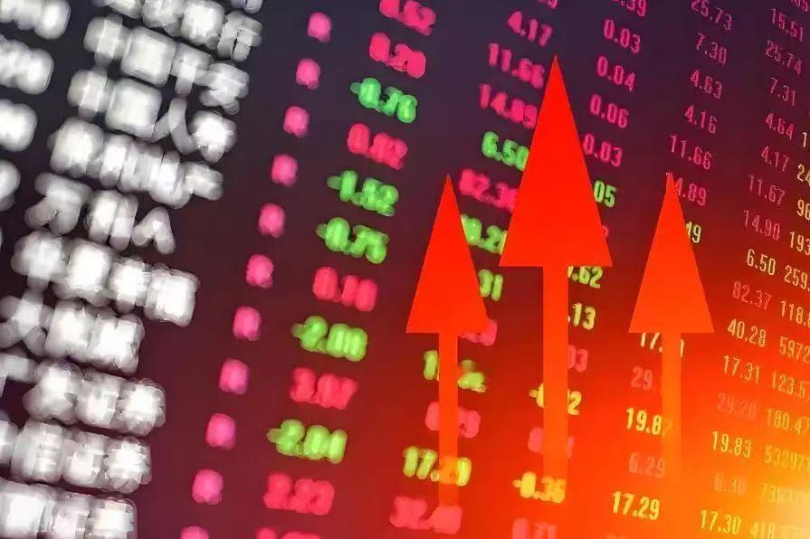 【  】一位业内人士表示：以后买房第一位是消费，第二位是保值，炒房是不鼓励的。从