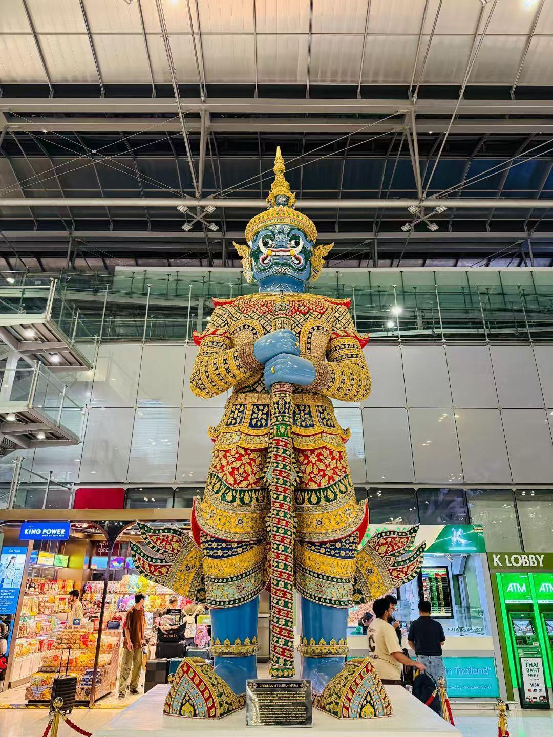 有人认为泰国人在交易中不懂得讲价，是“死脑筋”，其实并非如此。在泰国人的观念里，