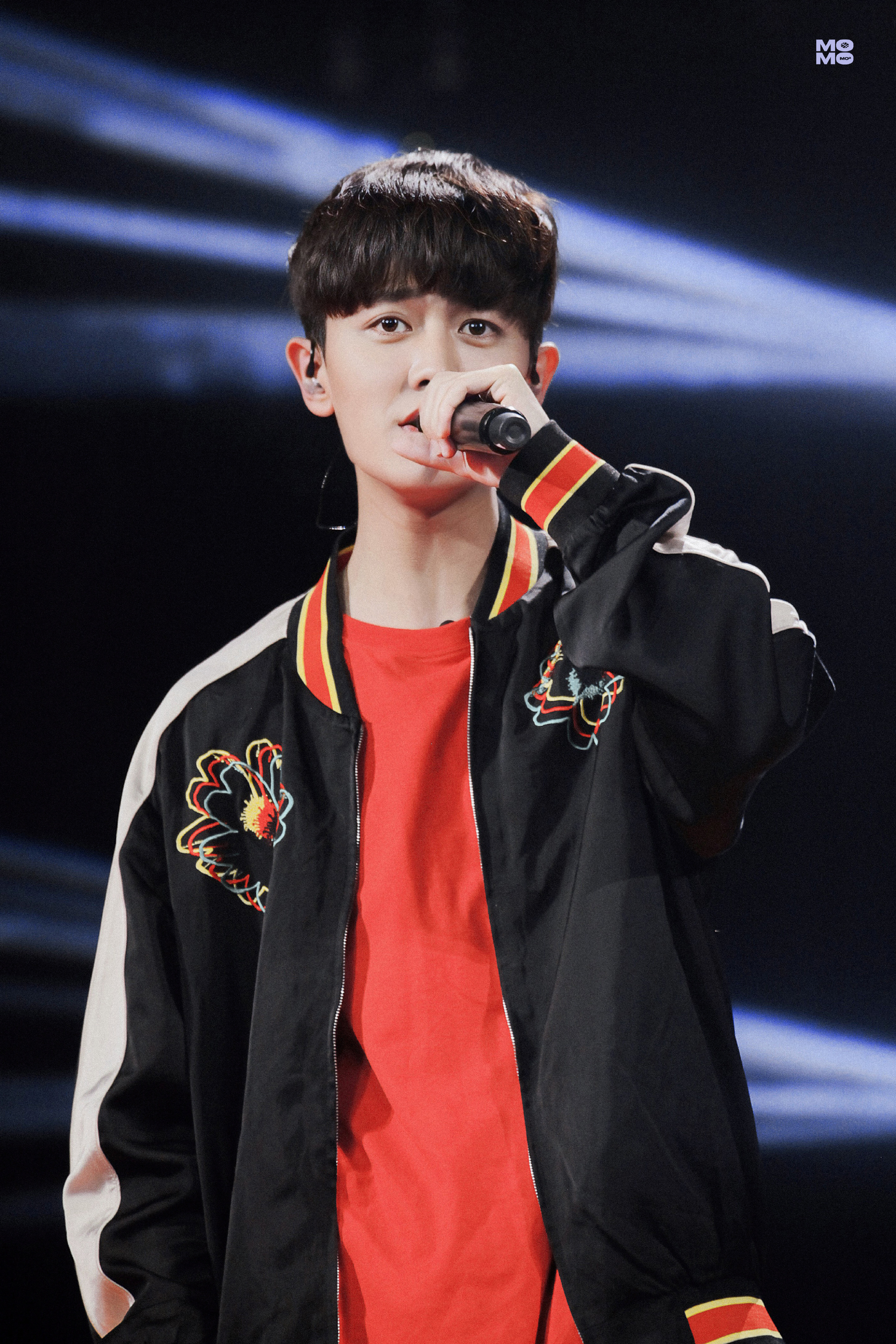 任嘉伦  1❥ 𝚁𝙹𝙻 ₀₅.₂₀♥️· 任嘉伦     把所有心动写成文