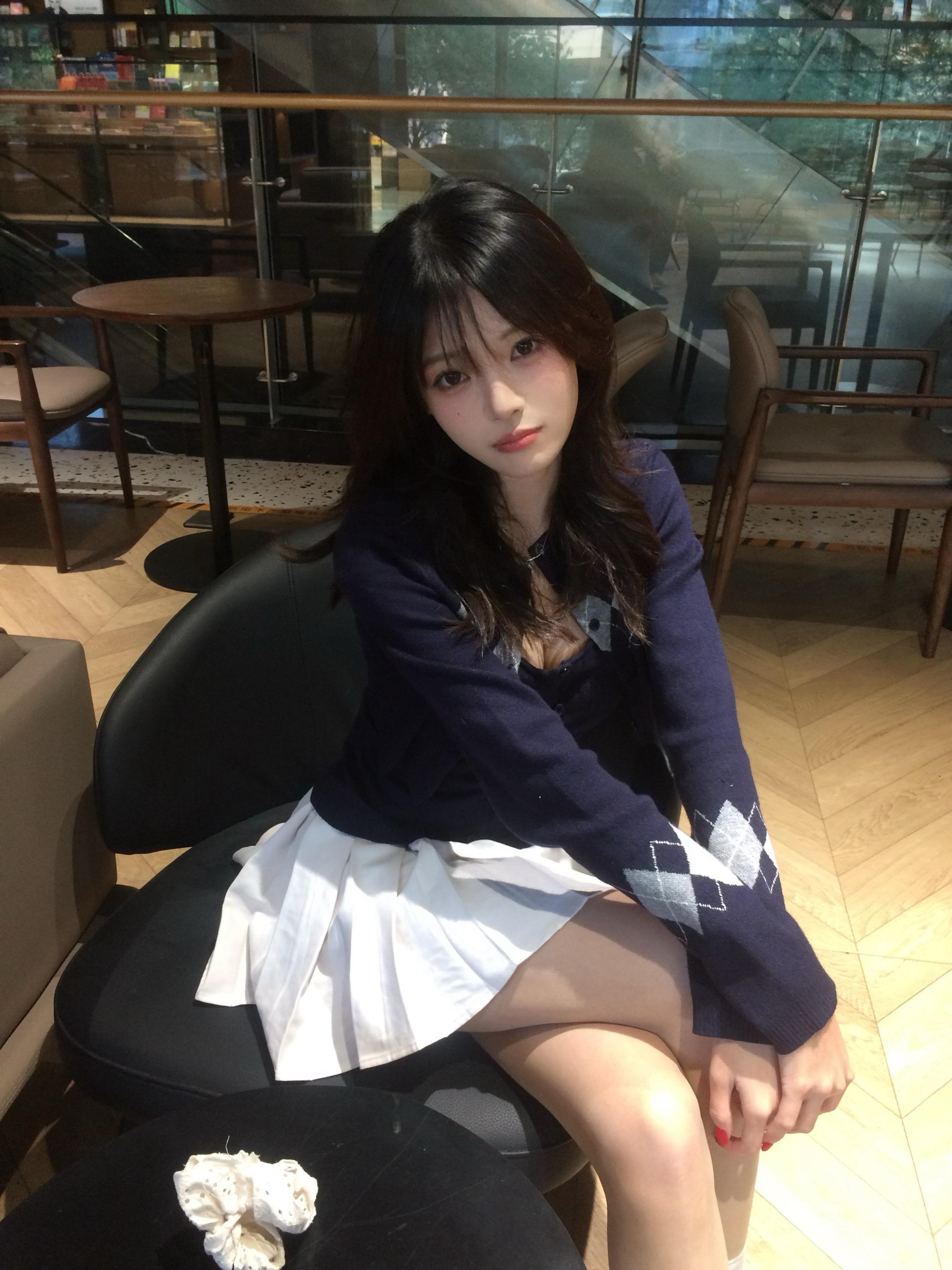 喜欢你身上的小狗味