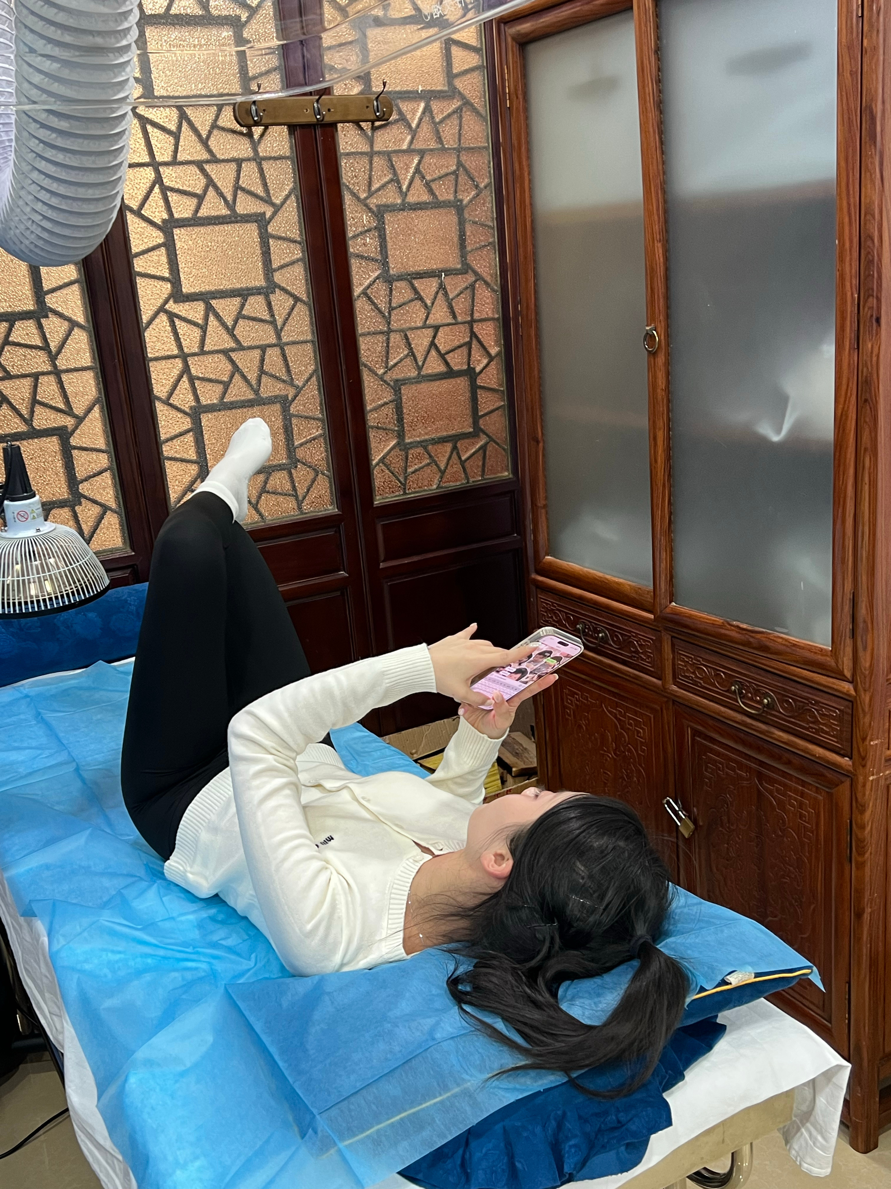 认识一周年了  针个灸庆祝一下  ​​​