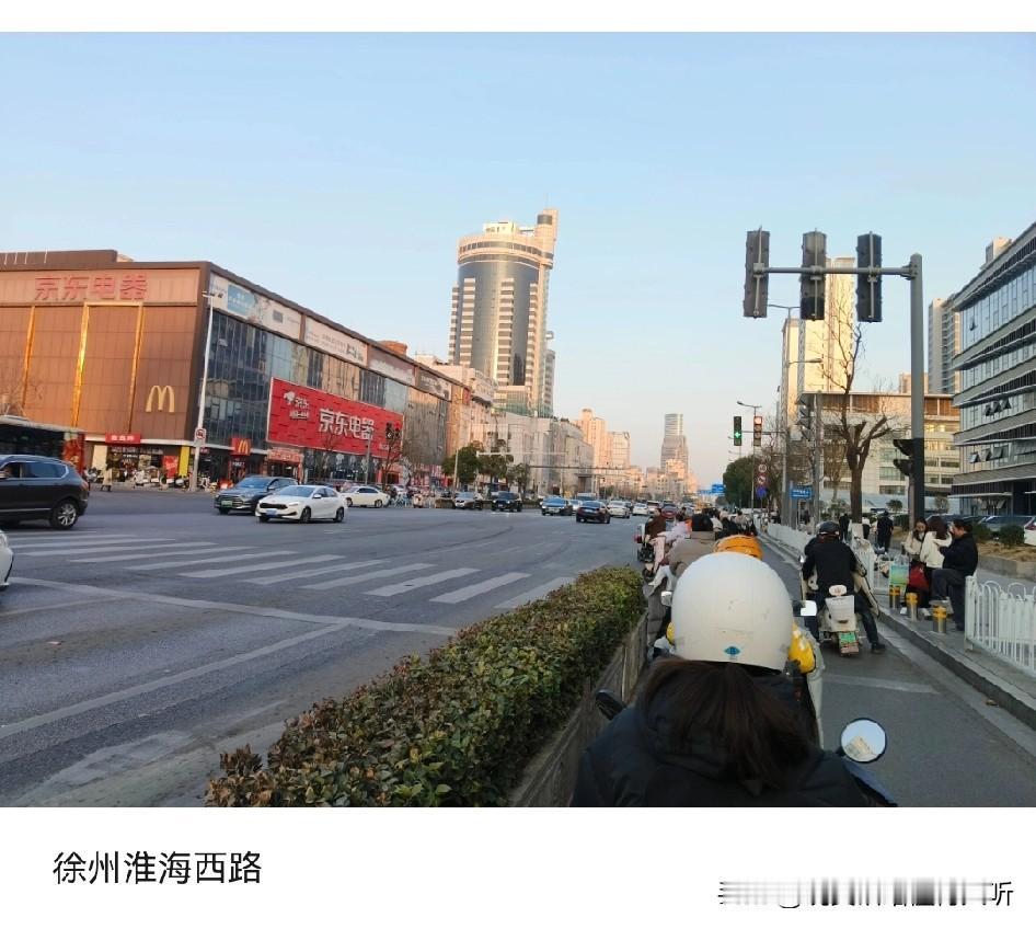 徐州市区道路绿化需要大力提升啊