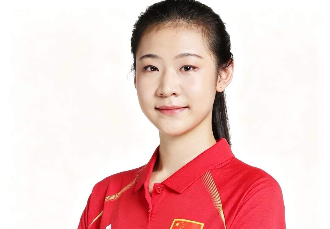 王奥芊为什么厉害？主要原因还是家庭。王奥芊的妈妈李蕊，是河北籍前女子400米栏运