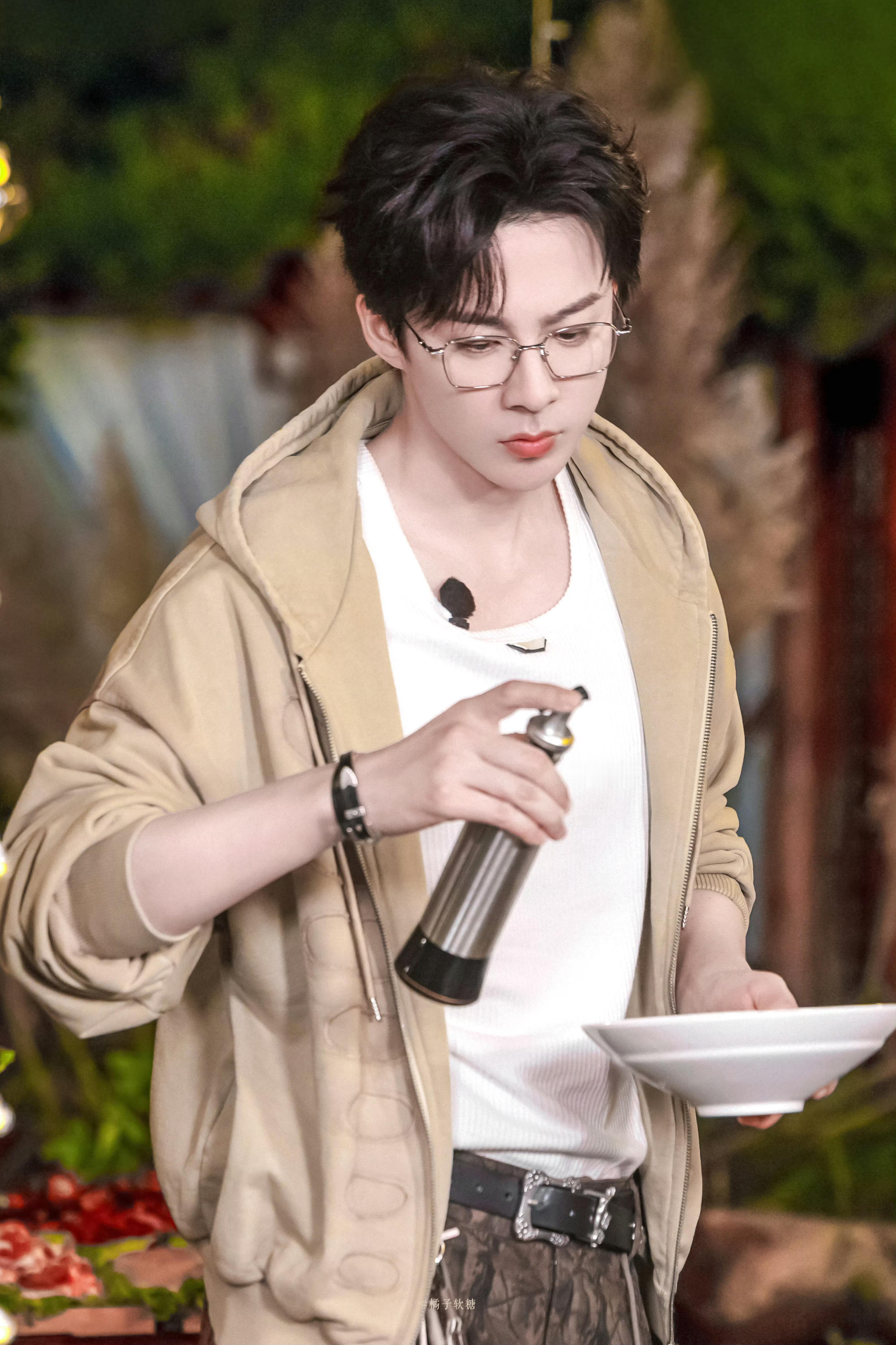 本周我完成了连续7天铁粉打卡，与的铁粉值额外增加1分！ ​​​