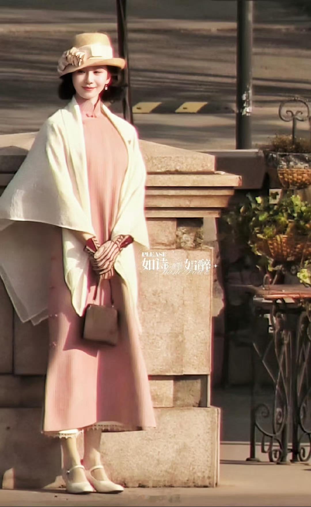 刘诗诗真漂亮真美，看着好温柔女星里独一档存在，极具辨识度，气质超群温润如玉 