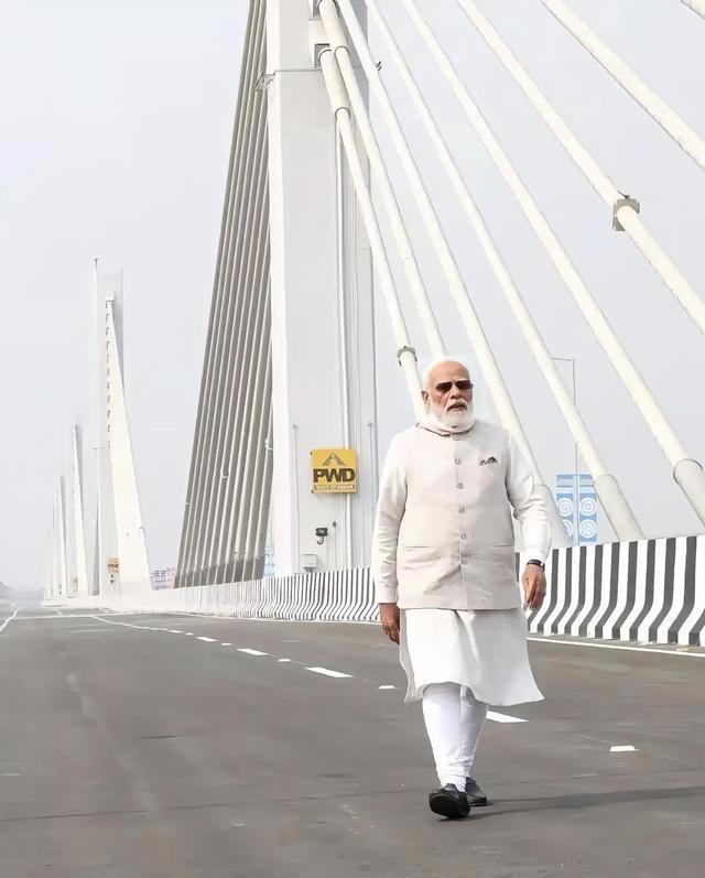 印度也可能会化身“基建狂魔”？他们曾从中国手中夺走了一个吉尼斯世界纪录！

一个