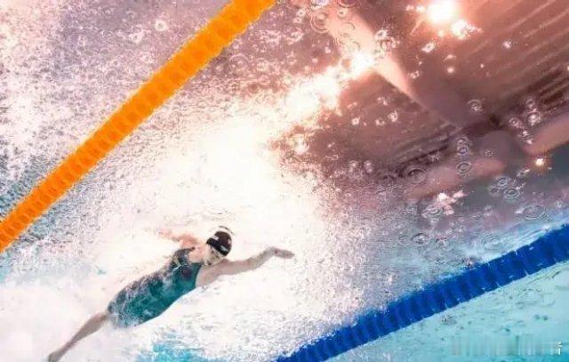 唐钱婷50蛙银牌🏊游泳世锦赛最后一个比赛日：中国游泳队女线带来惊喜，频频收割奖
