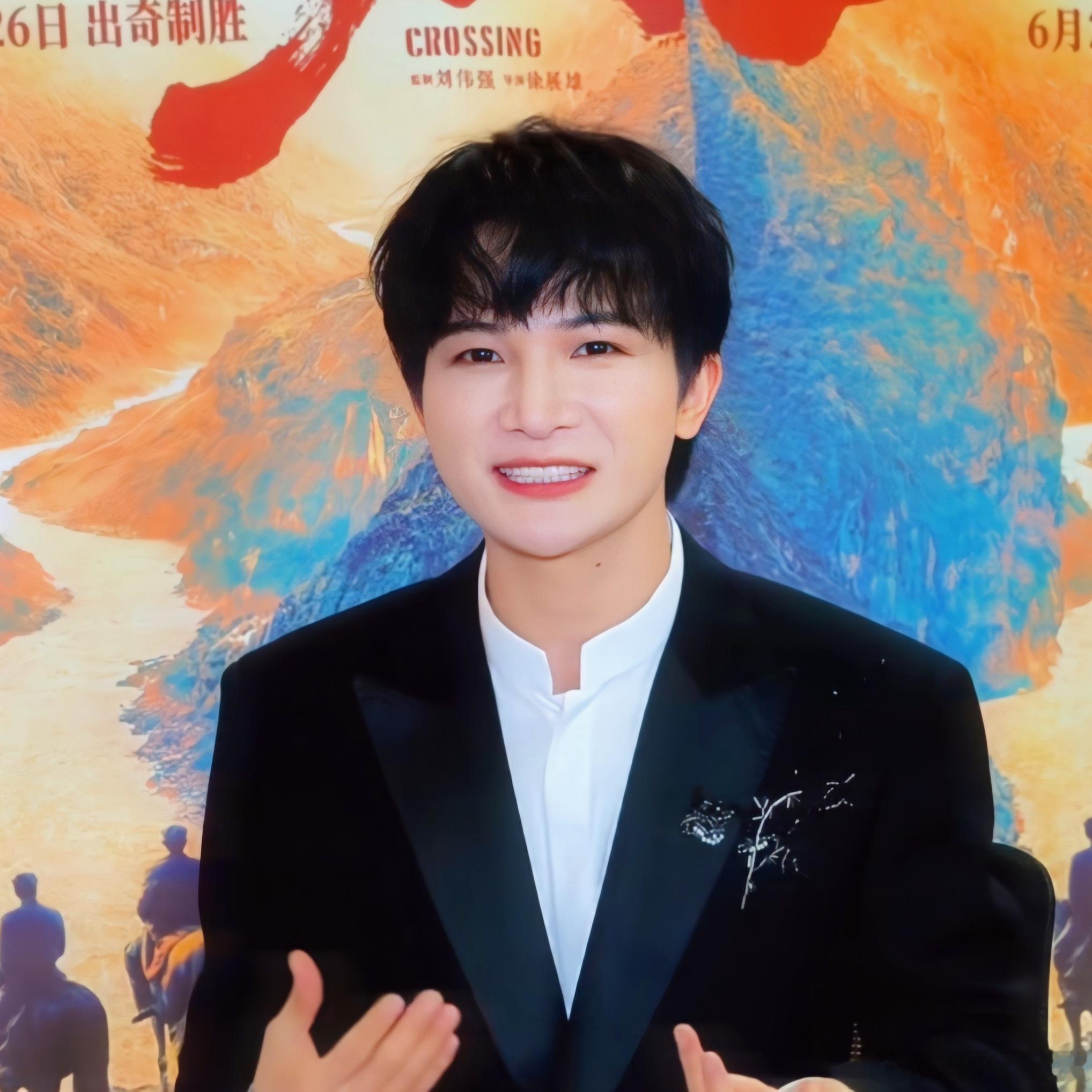 周深周深新歌电影四渡主题曲  周深访谈聊人生是渡的过程 【圈和米米说晚安】晚风漫