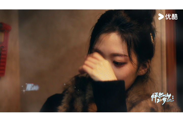 怦然心动20岁MV全是细节啊啊啊MV里每一个眼神交汇都在说“未完待续”，雪地里的