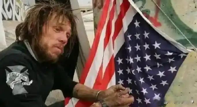 美国中产斩杀线：37%拿不出400美元，一次意外就跌入深渊
 
2025年末，美