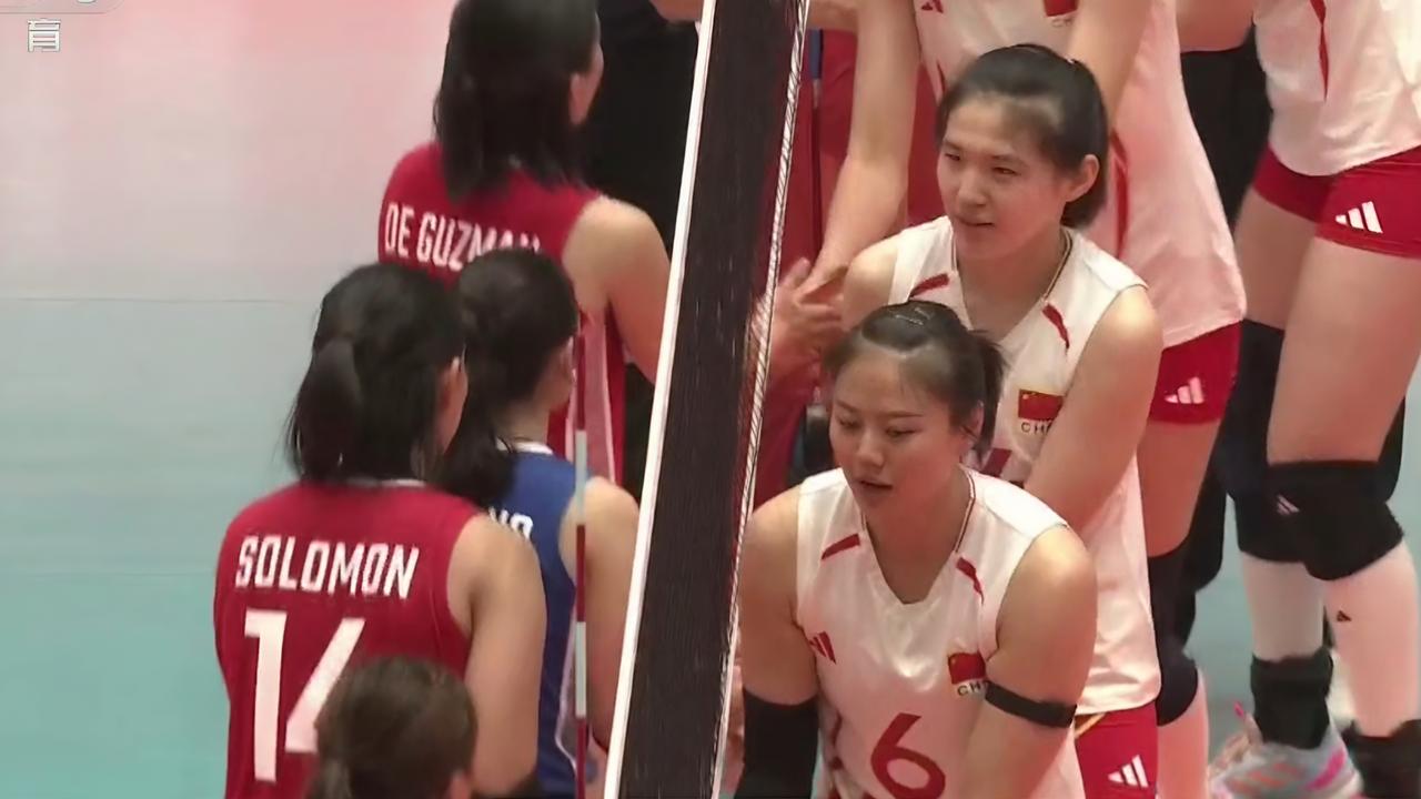 中国女排亚运会首场比赛，以3:0胜菲律宾女排，取得开门红！
这场比赛菲律宾实力不