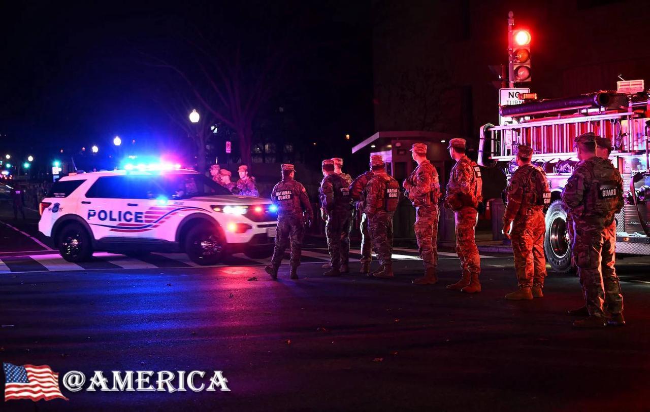 一名与美国中央情报局有关联的阿富汗前移民被控在华盛顿特区国民警卫队枪击案中致人死