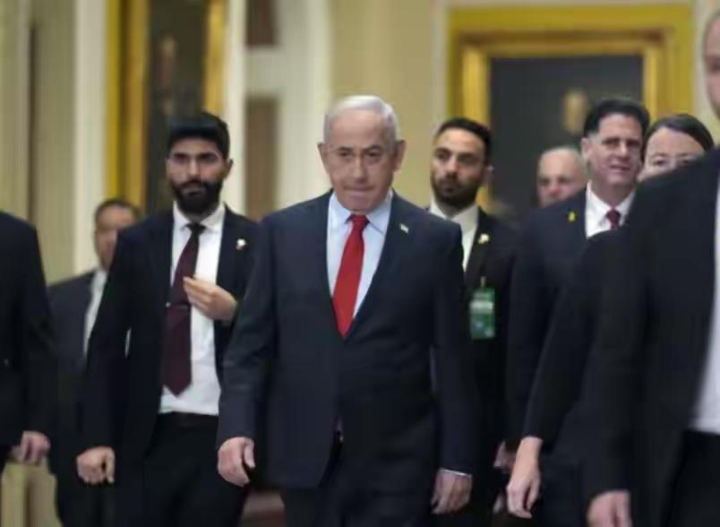 特朗普有点搞怪，内塔尼亚胡就不会，但他们还是成了好朋友。