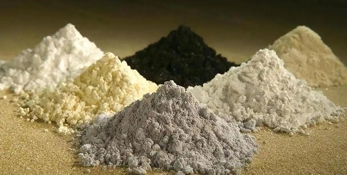 一边从大陆狂买6000吨稀土，一边跪舔美国往死里卡我们的脖子——
台积电，你真当