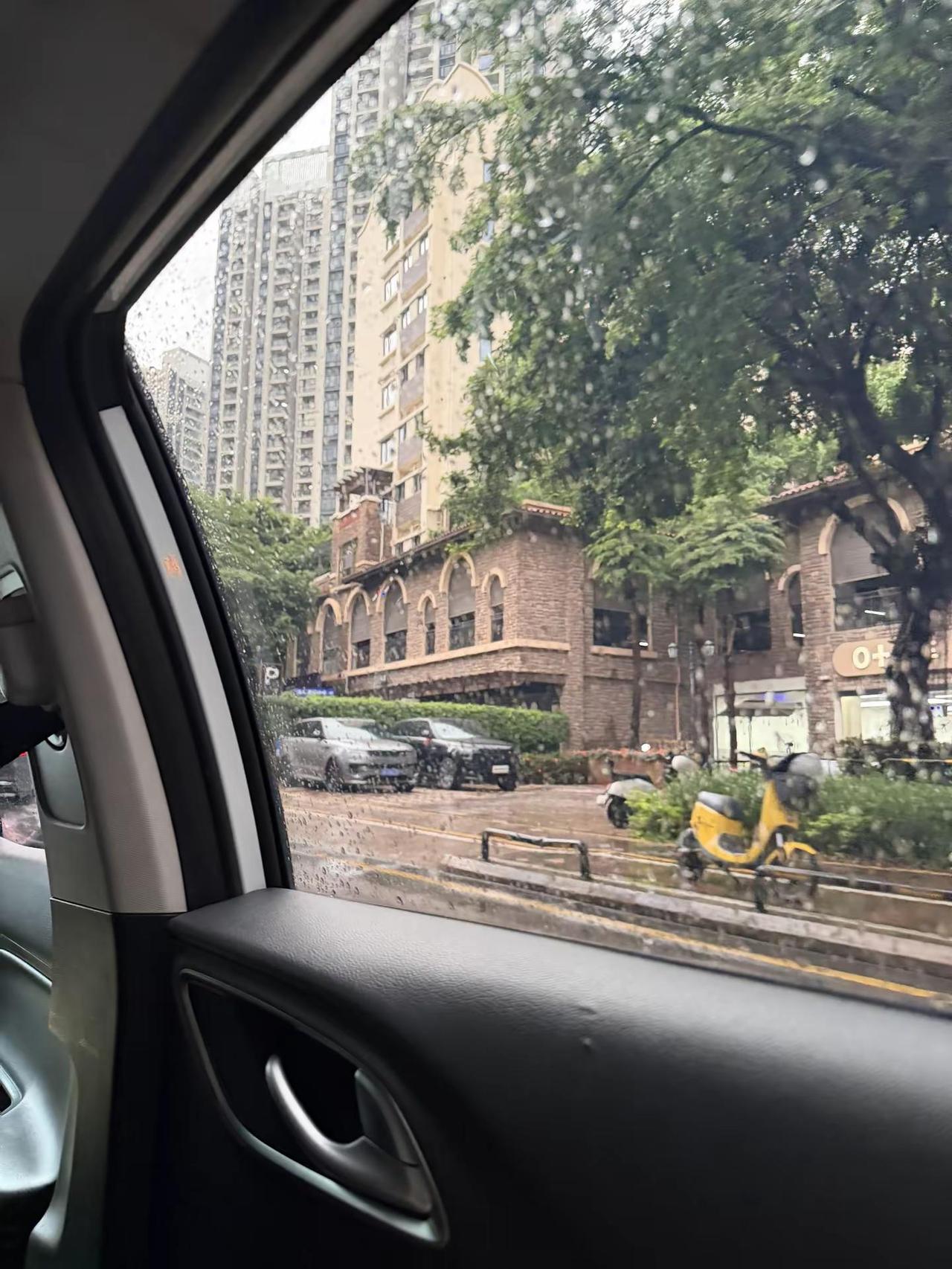 薛小婉我终于理解你了 分开又和好 隔一段时间就要折磨彼此 早就不是爱恨的问题 是